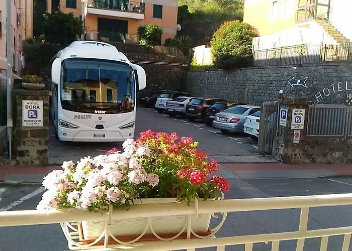 Hotel Dora